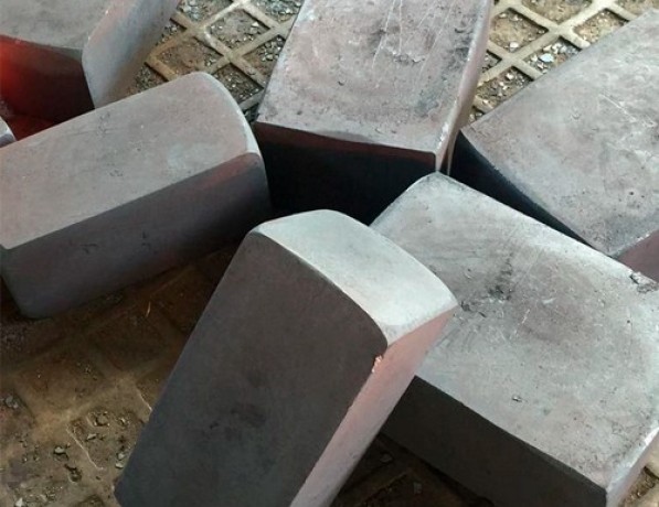 Поковка стальная квадратная 40Х 50 мм ОСТ 3-1686-90 фото
