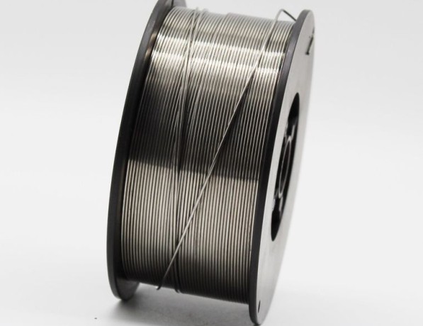 Проволока сварочная легированная х/т Св-09Г2С 0,5 мм ГОСТ 2246-70 фото